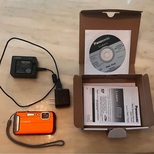 Panasonic Lumix TS25 Underwater Digital Camera 16MP 4x Optical Zoom Video!!!